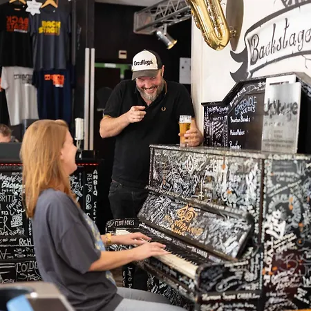 Backstage 2* Amsterdam