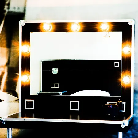 Отель Backstage Амстердам