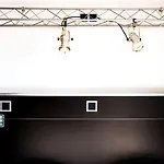 Backstage Ξενοδοχείο 2*