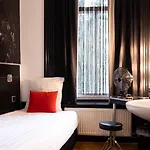 Backstage 2* Amsterdam