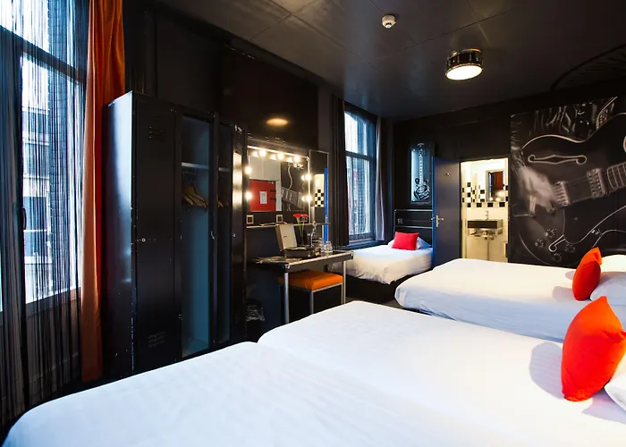 Backstage 2* Amsterdam