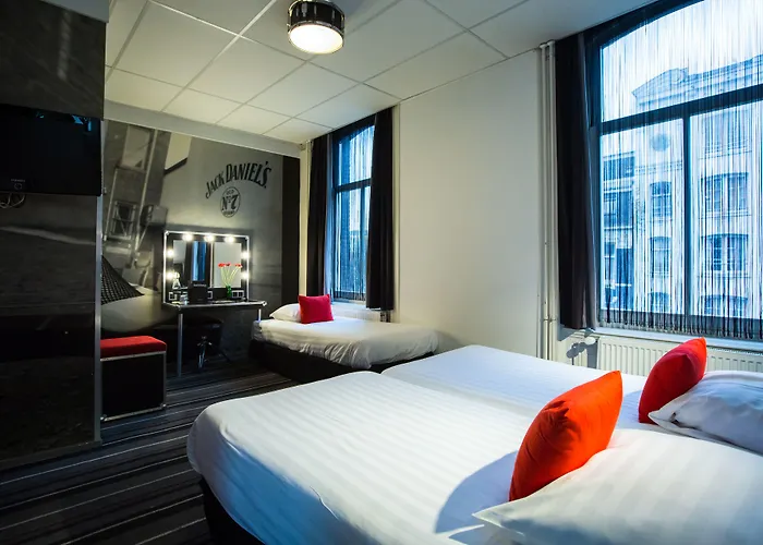 Backstage 2* אמסטרדם